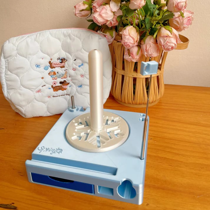 Shiny Portable Multi-Functional Yarn Spool Box ✨